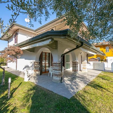 Villa Fiorita Apartments Sirmione Esterno foto