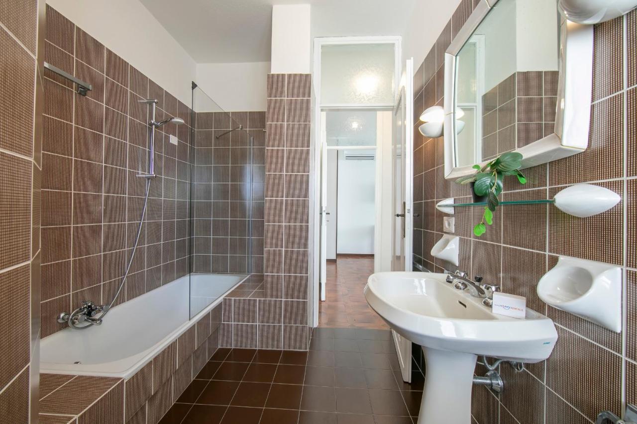 Villa Fiorita Apartments Sirmione Esterno foto
