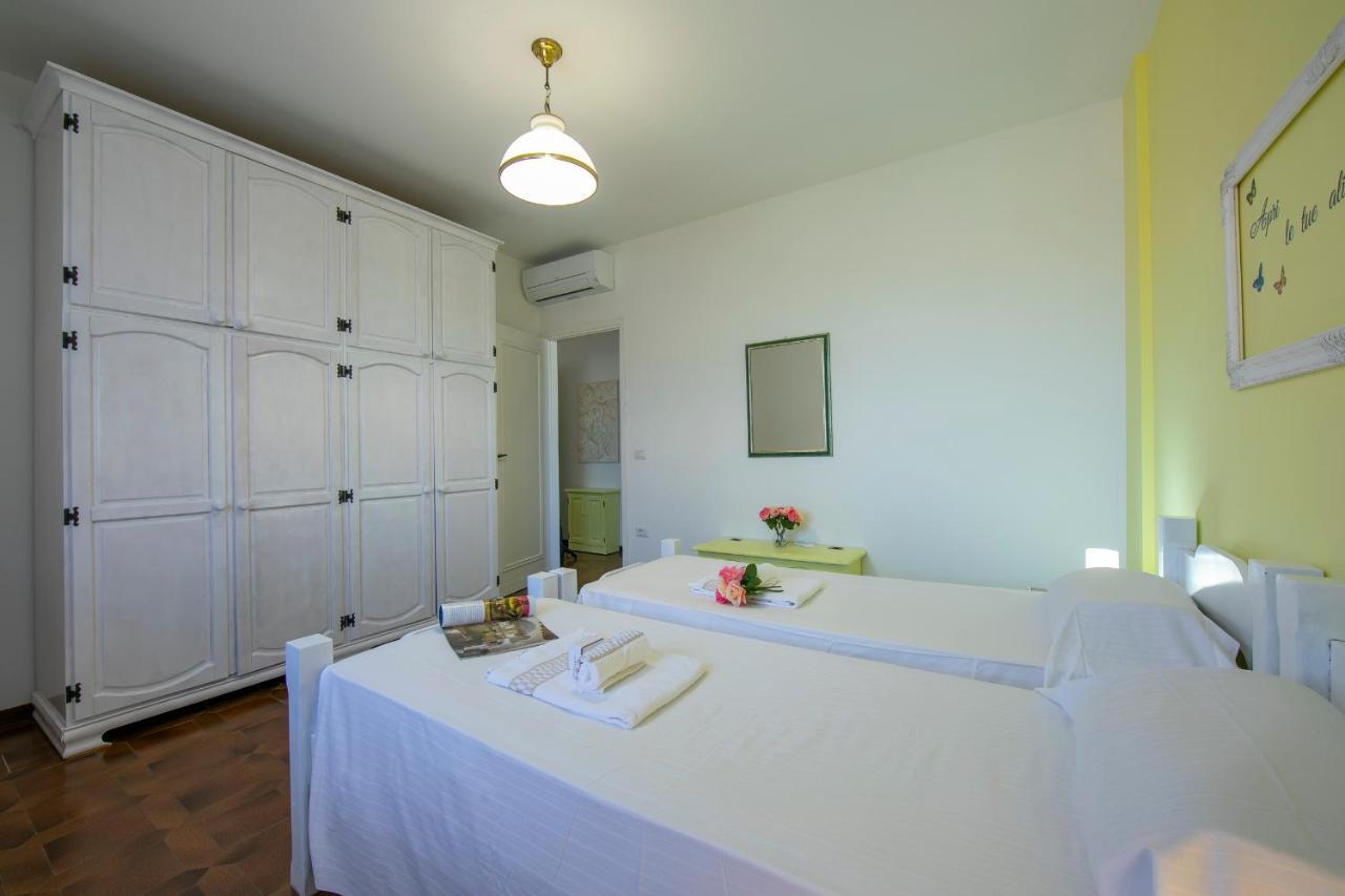 Villa Fiorita Apartments Sirmione Esterno foto