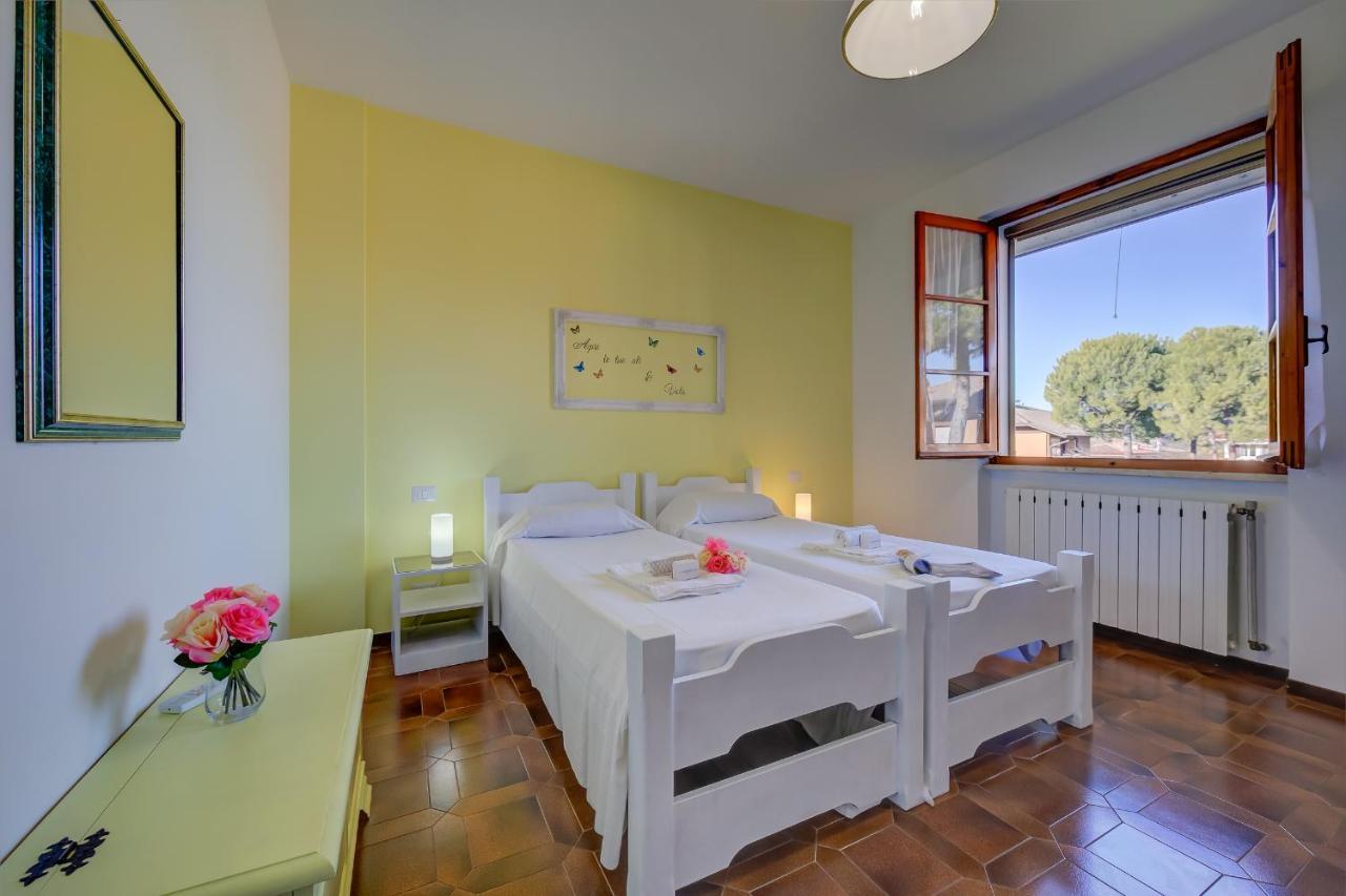 Villa Fiorita Apartments Sirmione Esterno foto