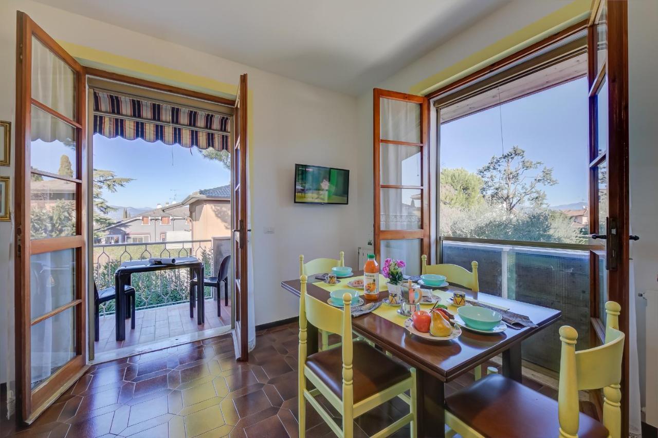 Villa Fiorita Apartments Sirmione Esterno foto