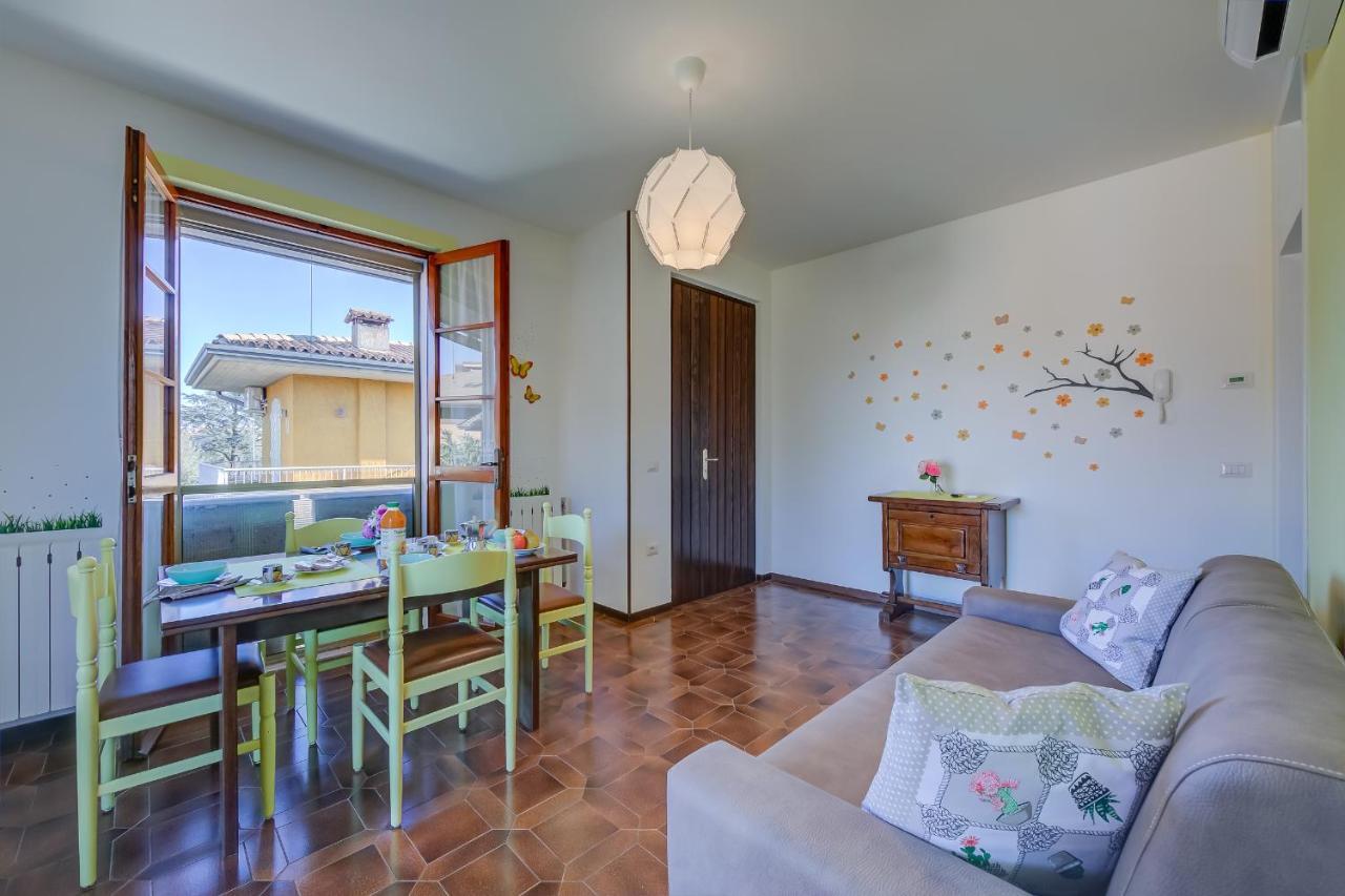 Villa Fiorita Apartments Sirmione Esterno foto
