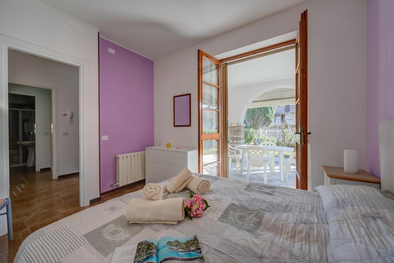 Villa Fiorita Apartments Sirmione Esterno foto