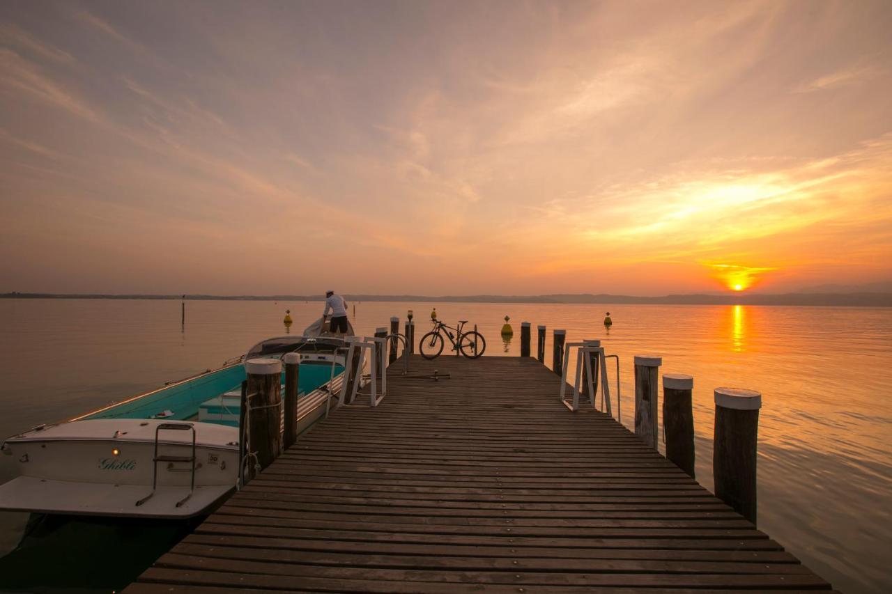 Villa Fiorita Apartments Sirmione Esterno foto